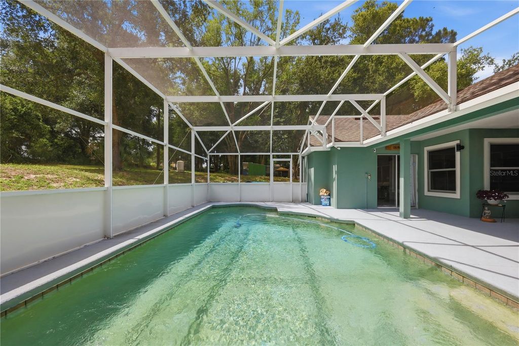 Image 39 of property listing at 18224 E APSHAWA ROAD, Clermont, FL 34715