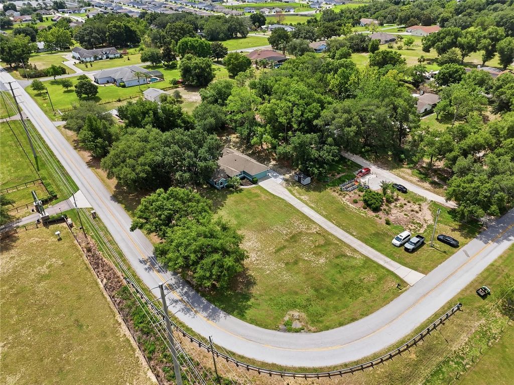 Image 49 of property listing at 18224 E APSHAWA ROAD, Clermont, FL 34715
