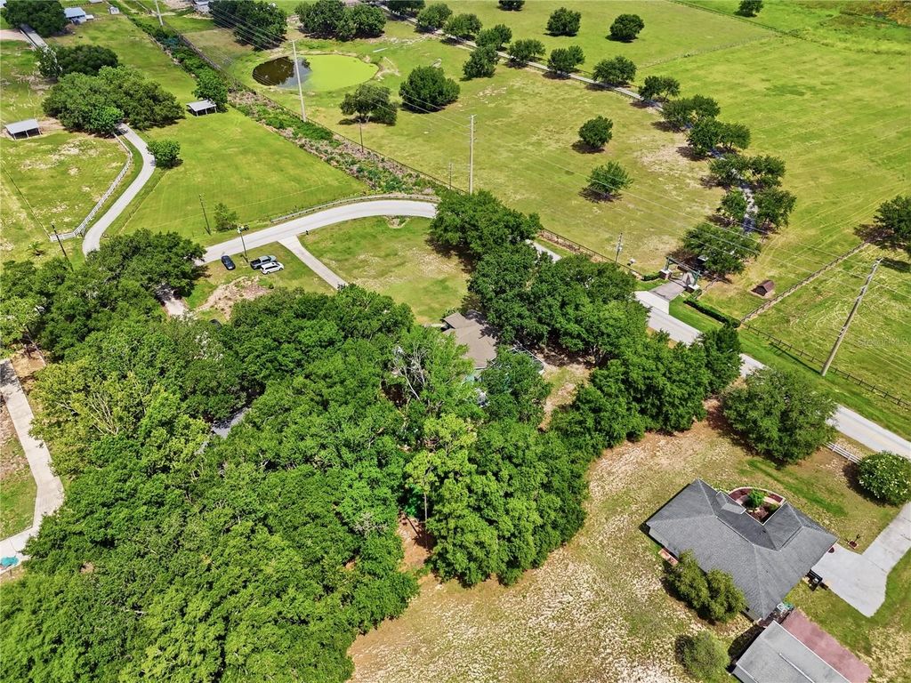 Image 51 of property listing at 18224 E APSHAWA ROAD, Clermont, FL 34715