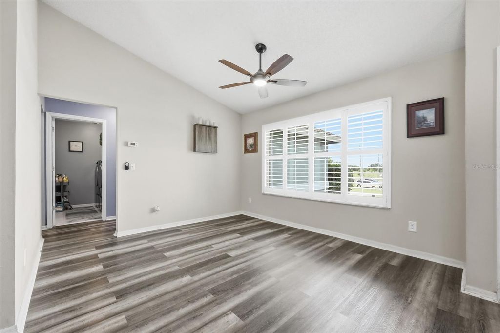 Image 10 of property listing at 18224 E APSHAWA ROAD, Clermont, FL 34715