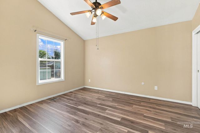 7836 W Hummel Dr, Boise, ID 83709