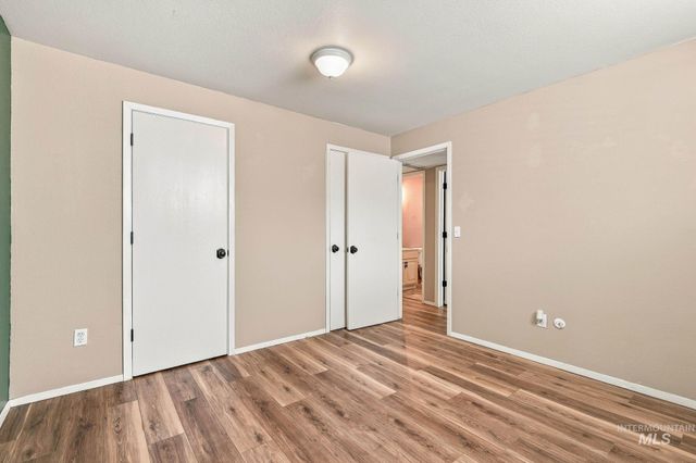 7836 W Hummel Dr, Boise, ID 83709