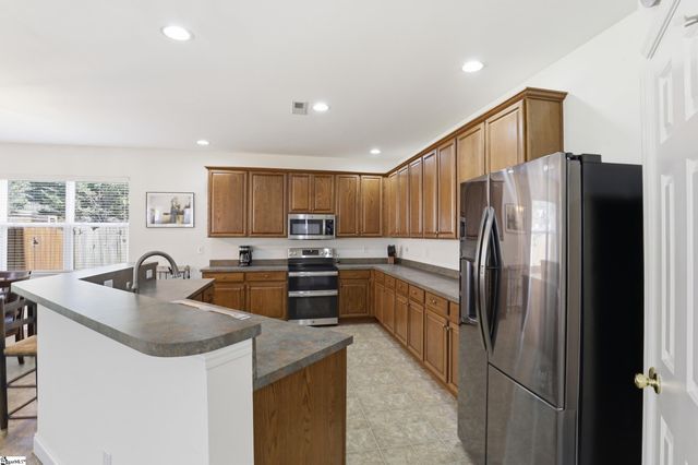 41 Border Avenue, Simpsonville, SC 29680