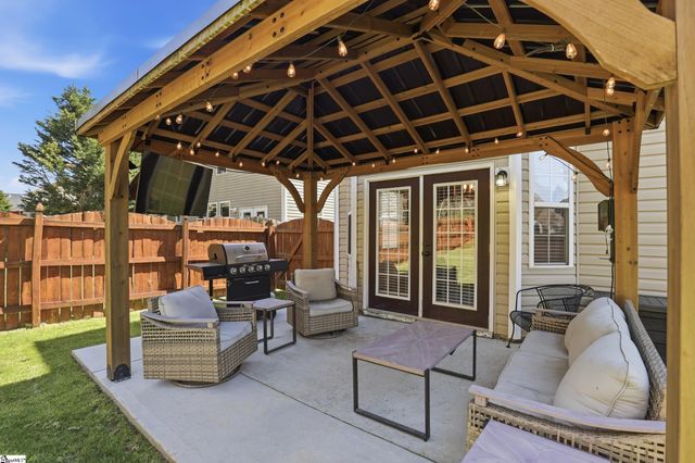 41 Border Avenue, Simpsonville, SC 29680