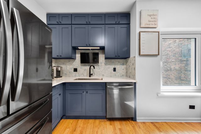 4615 N Beacon Street 3, Chicago, IL 60640