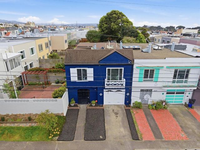 2521 QUINTARA Street, San Francisco, CA 94116