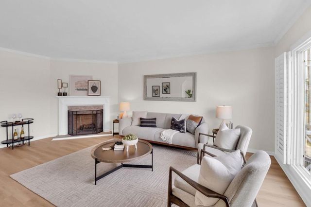 2521 QUINTARA Street, San Francisco, CA 94116