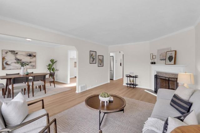 2521 QUINTARA Street, San Francisco, CA 94116