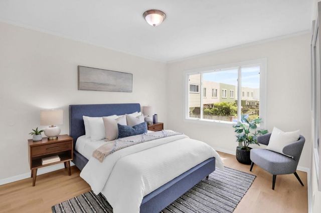 2521 QUINTARA Street, San Francisco, CA 94116