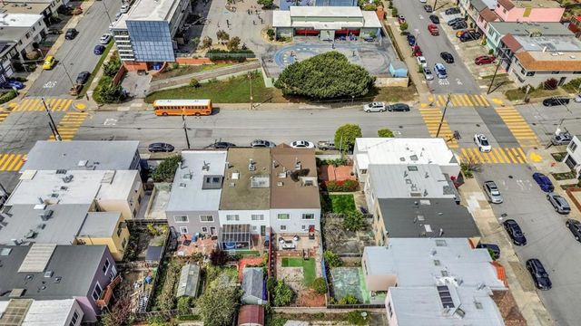 2521 QUINTARA Street, San Francisco, CA 94116