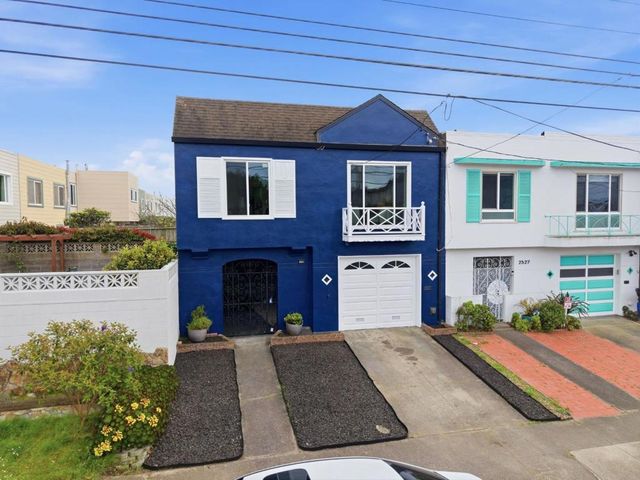2521 QUINTARA Street, San Francisco, CA 94116