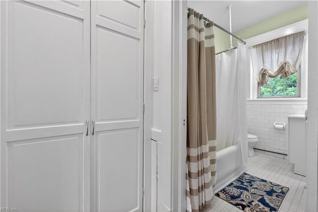 940 Gates Ave Apt B5, Norfolk, VA 23517