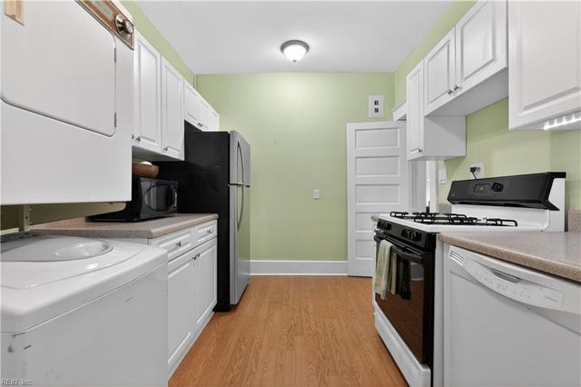 940 Gates Ave Apt B5, Norfolk, VA 23517