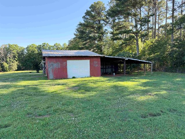 631 Riveroak Circle, Inman, SC 29349