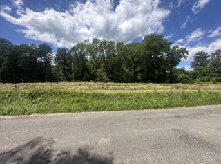 1 Obie Adcock Rd, Smithville, TN 37166
