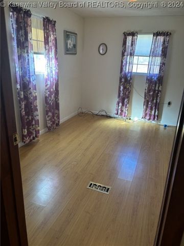 228 Calispel Ridge Road, Leon, WV 25123