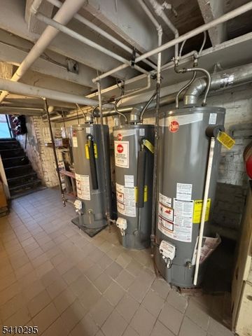 237 Haledon Ave, Haledon Boro, NJ 07508