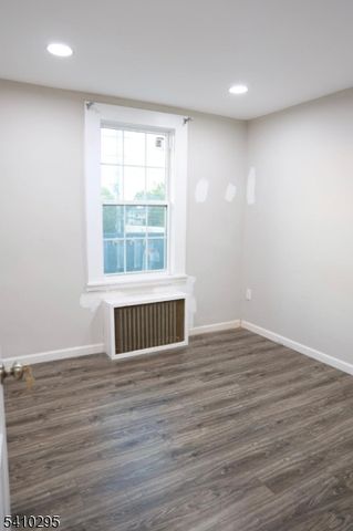 237 Haledon Ave, Haledon Boro, NJ 07508