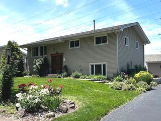 2S200 Valley Road, Lombard, IL 60148