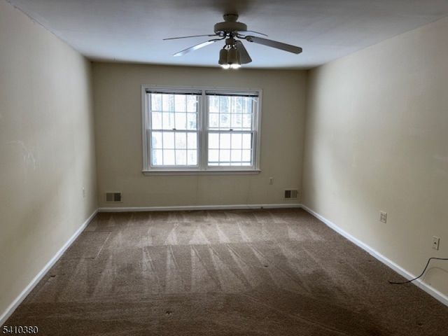 109 Goldfinch Dr, Allamuchy Twp., NJ 07840