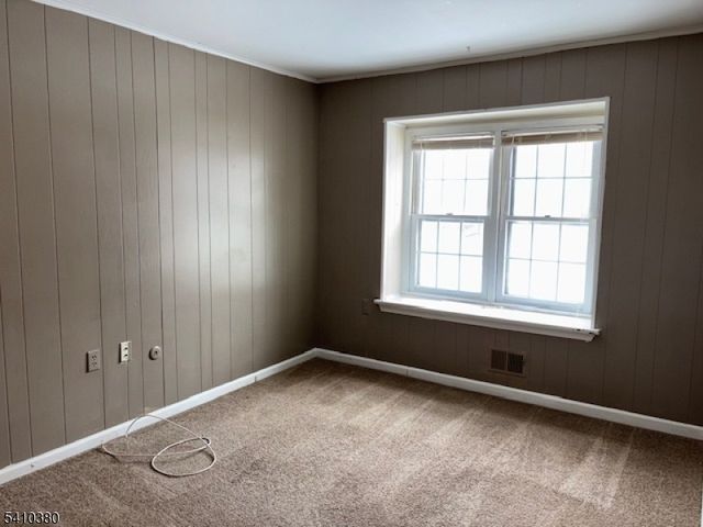 109 Goldfinch Dr, Allamuchy Twp., NJ 07840