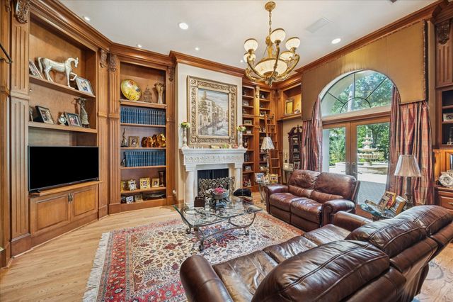 11722 Claywood Street, Bunker Hill Village, TX 77024