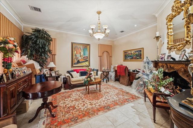 11722 Claywood Street, Bunker Hill Village, TX 77024