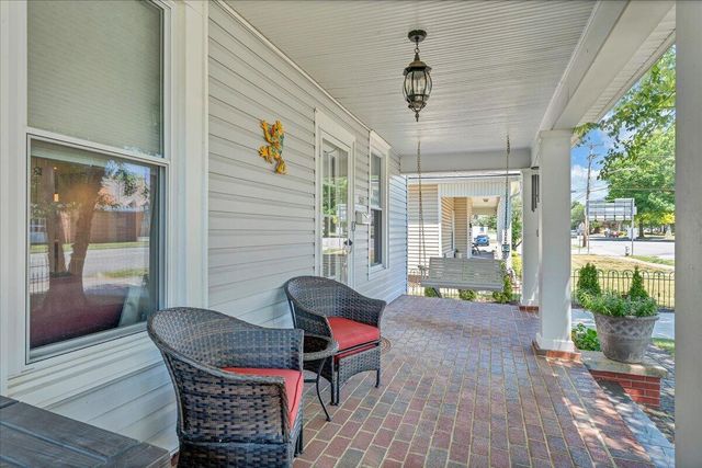 507 S College AVE, Salem, VA 24153