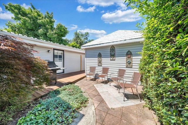 507 S College AVE, Salem, VA 24153