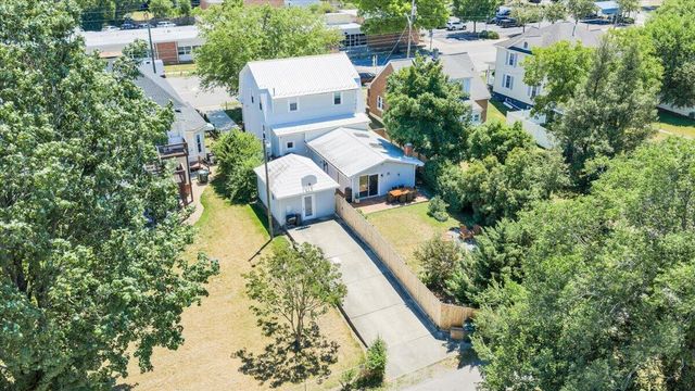 507 S College AVE, Salem, VA 24153
