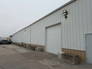 842 W 76th Street, Davenport, IA 52806