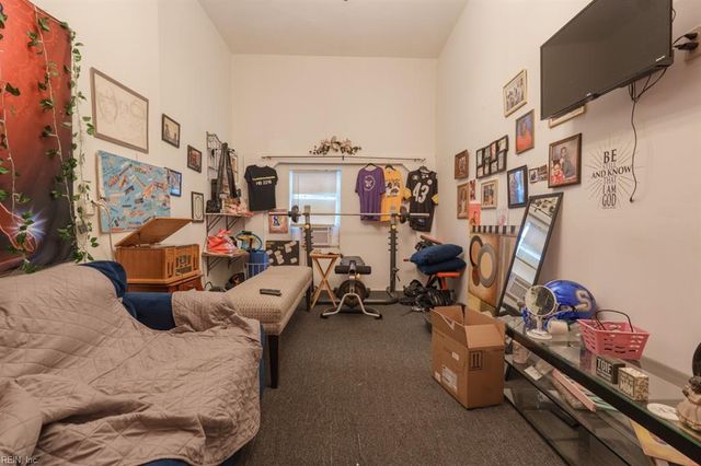 112 Grant ST, Chesapeake, VA 23320