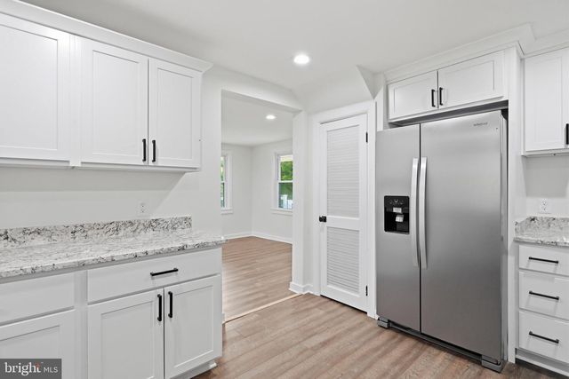 382 MISSION RD, Harpers Ferry, WV 25425