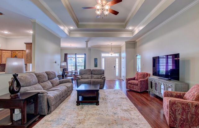 3816 Legacy Village Dr., Benton, AR 72015