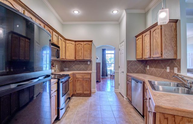3816 Legacy Village Dr., Benton, AR 72015