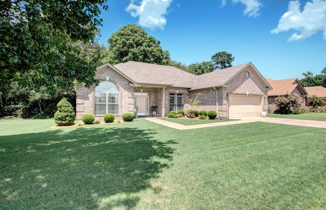 3816 Legacy Village Dr., Benton, AR 72015