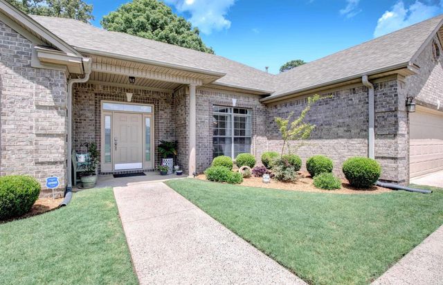 3816 Legacy Village Dr., Benton, AR 72015