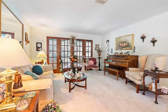 301 LAFAYETTE PLACE, Deland, FL 32720