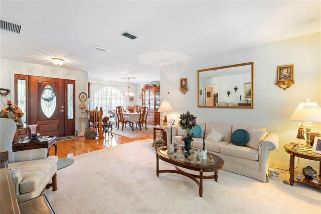 301 LAFAYETTE PLACE, Deland, FL 32720