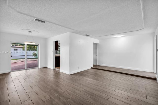 257 NW 79th Avenue, Margate, FL 33063