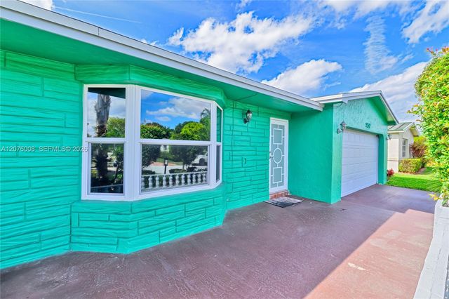 257 NW 79th Avenue, Margate, FL 33063