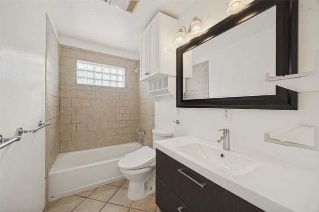 618 Newberry Drive, Richardson, TX 75080