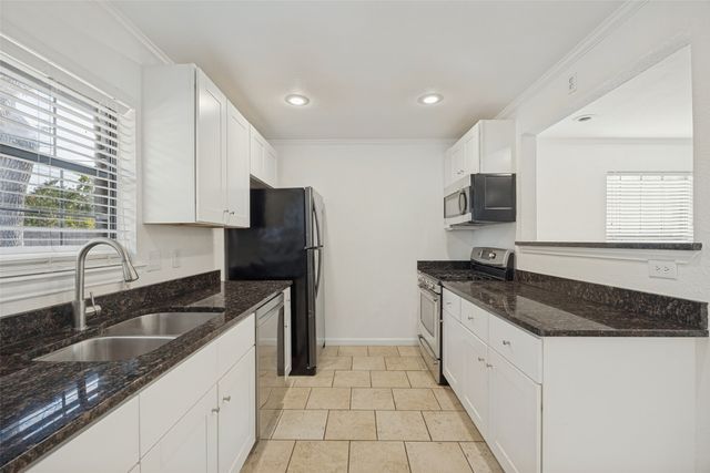 618 Newberry Drive, Richardson, TX 75080