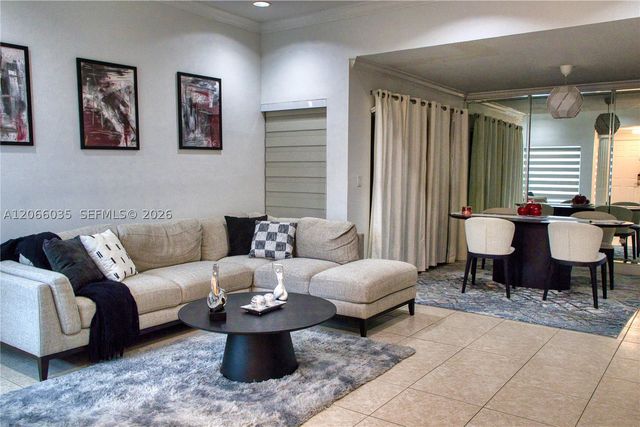 14348 SW 103rd St, Miami, FL 33186