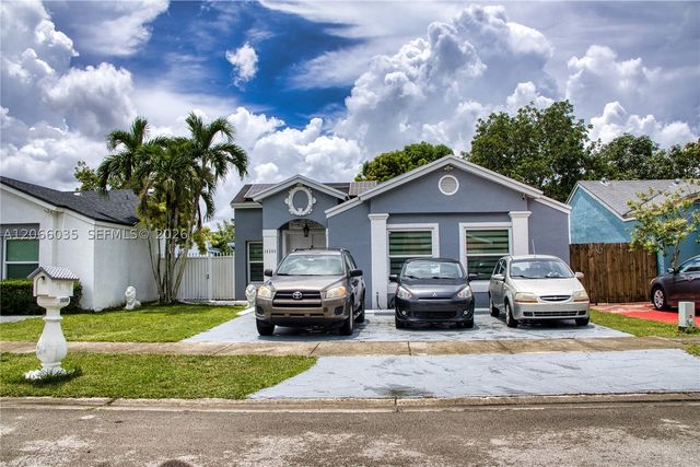 14348 SW 103rd St, Miami, FL 33186