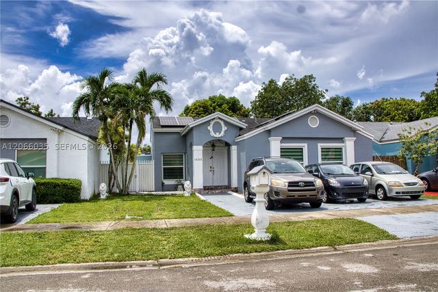 14348 SW 103rd St, Miami, FL 33186