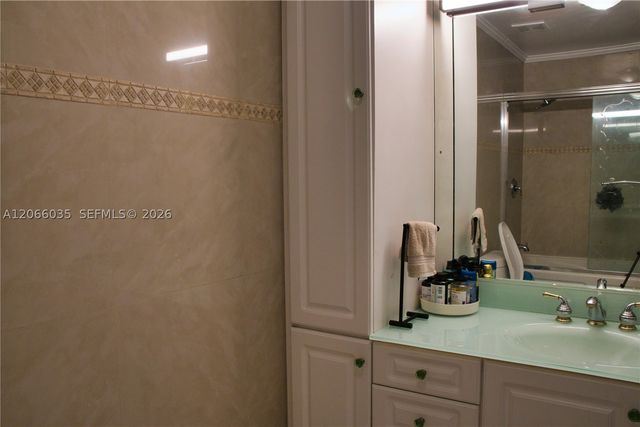 14348 SW 103rd St, Miami, FL 33186