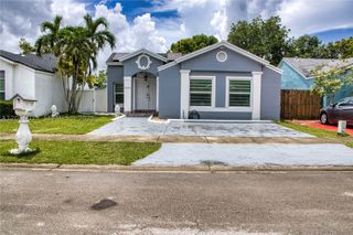 14348 SW 103rd St, Miami, FL 33186