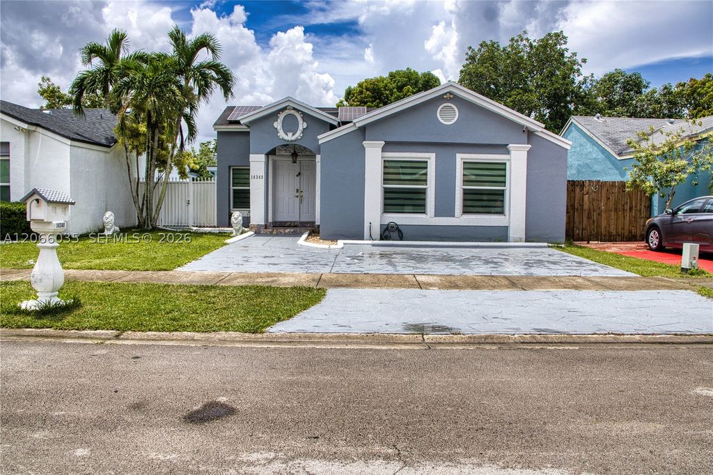 14348 SW 103rd St, Miami, FL 33186