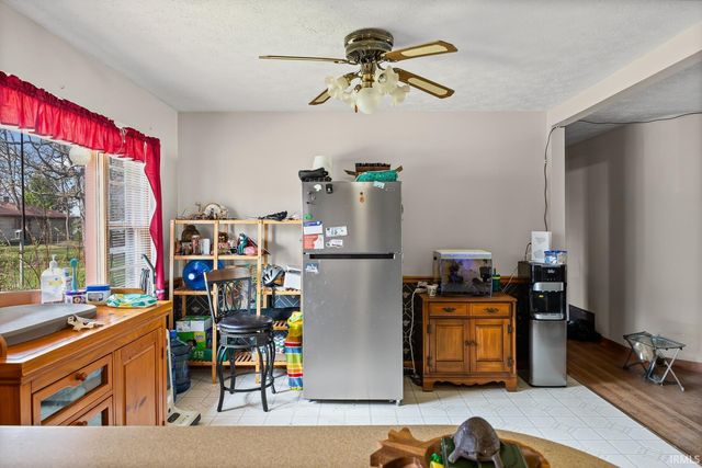 312 Debbie Lane, Williamsport, IN 47993